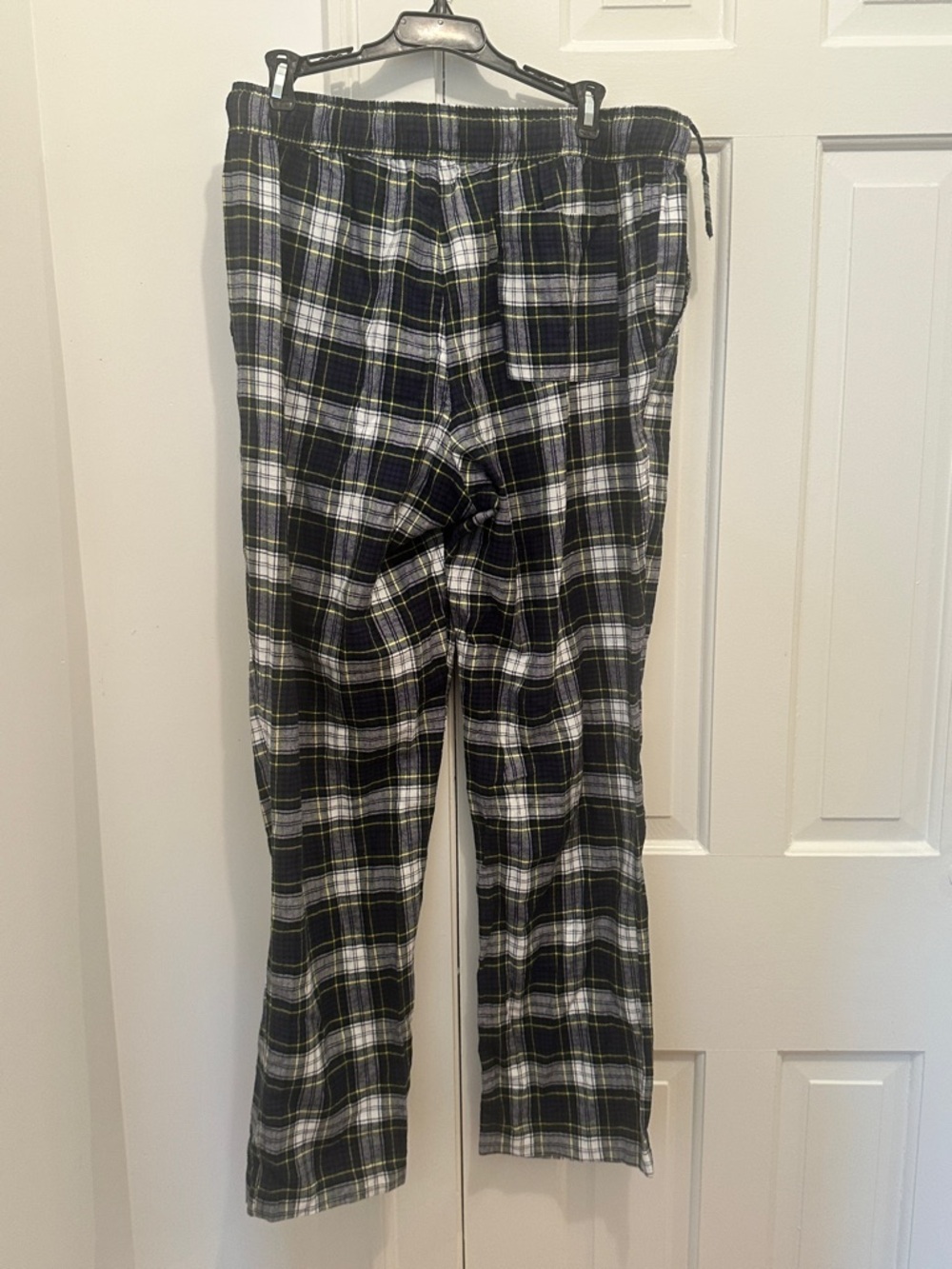 Men’s Tartan Plaid Flannel Lounge Pants in Blue & Green - Picture 6 of 8